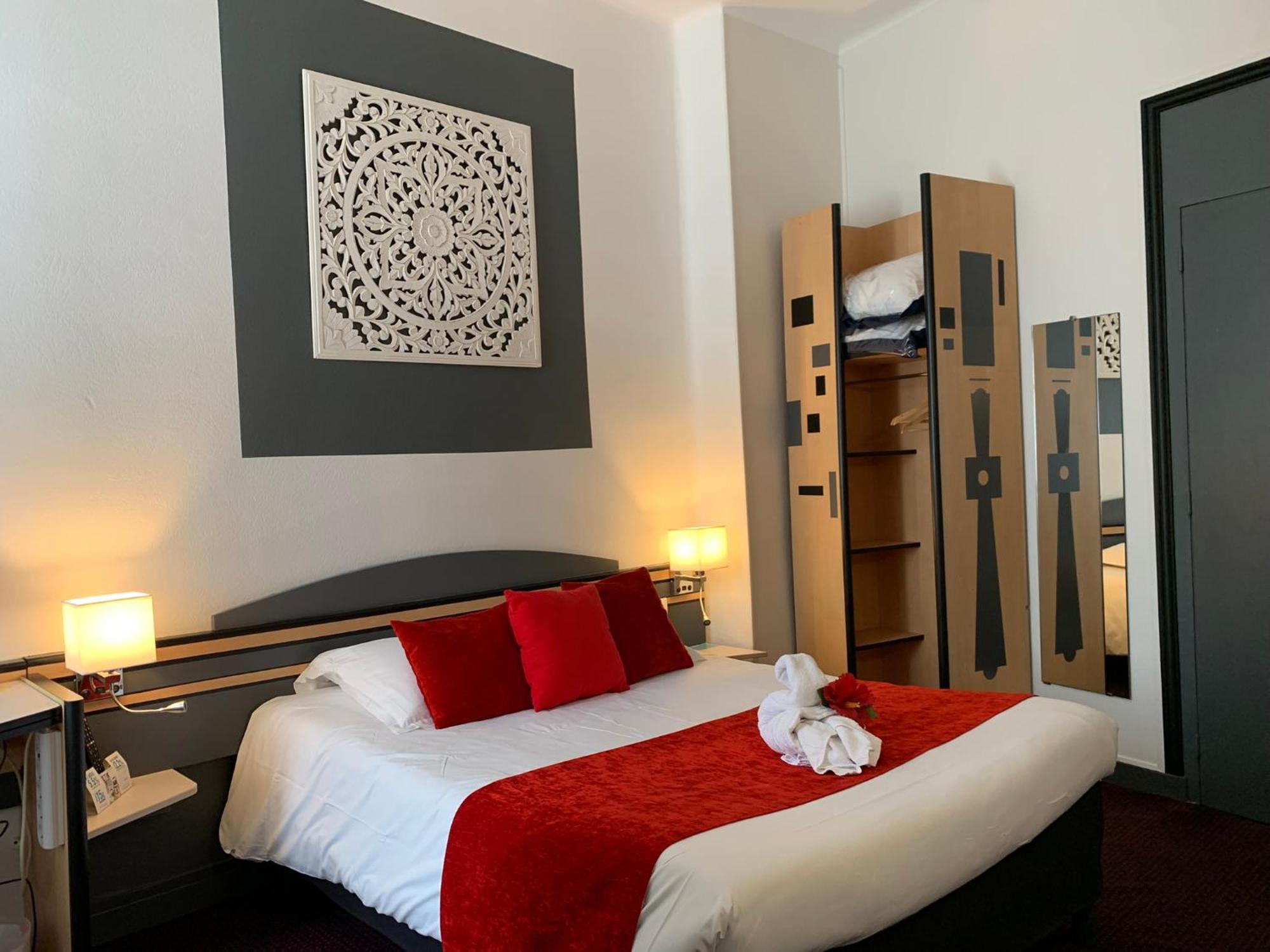 Hotel De France Citotel Рошфор Экстерьер фото